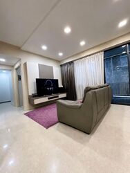 The Luxurie (D19), Condominium #566674181